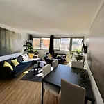 Grand Appartement Lumineux Proche Tour Effeil