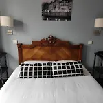 Hotel Verlaine