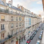 Opéra Cozy Flat