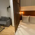 Lovely Cosy Studio In The Heart Of Paris Quartier Montorgueil Sentier