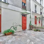 Cosy Apartment For 2 People - Paris 11