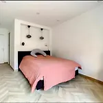 Appartement Centre De Paris Avec 2 Terrasses