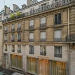 The place to be in Saint Germain des Près - Montana 2