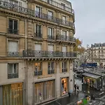The place to be in Saint Germain des Près - Montana 2