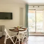 Appartement Proche Champs Elysees