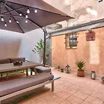 Bright Apartment In The Heart Of Batignolles
