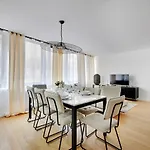 Magnificent Apartment 3Bdr-6Pax Batignolles