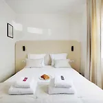 Amazing Apartment-2P-Sacre Coeur-Poissonniers-1