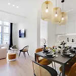 Charming Apartment - 3Br-8P - Le Marais