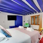 Modern Studio For 2 - Louvre Museum-Rivoli
