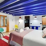 Modern Studio For 2 - Louvre Museum-Rivoli