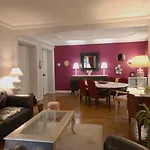Two-Bedroom Apartment Champs-Elysees