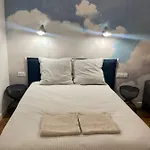 Residence Nation