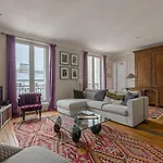 Veeve - Creative Paradise In Bastille