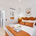 Charming Apartment Near Maraissentier