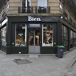 Charmant Studio Propre Calme Vue Paris Ascenseur