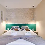 Cozy Apartement Historic Center Paris & Montmartre