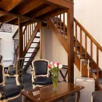 Relais Hotel Du Vieux Paris