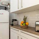 Rue Bassano - Arc De Triomphe City Apartment