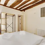 Pick A Flat\'S Apartment On L\'Ile De La Cite - Quai De L\'Horloge