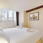 Pick A Flat\'S Apartment On L\'Ile De La Cite - Quai De L\'Horloge