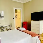Luxury Place In Le Marais - Central Paris