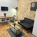 Home Sweet Home Le Chapelais Montmartre