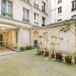Lovely Home In The Heart Of Paris