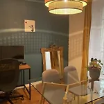 42M Close To Montmartre