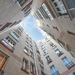 Newly Renovated Studio Under The Parisian Roofs - Arc De Triomphe