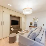 Stunning & Newly Refurbished Apartment
