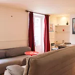 Spacious Apartment Near The Marais