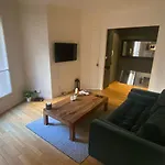 Petit Coin De Paradis Paris 16
