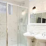 Bright Modern & Lovely Studio Close To Invalides & Eiffel Tower