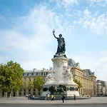Branded New And Comfy Studio - Heart Of Paris 3