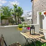 Quiet Studio With Terrace Near Beautiful Garden