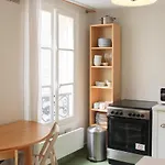 Calm Cocoon In The Heart Of The Marais
