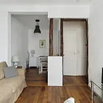 Unit 016 Marais Turenne