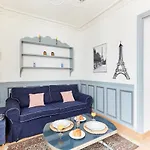 Montparnasse - Luxembourg Gardens City Apartment
