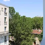 Spacious Bright 70M Family Apartment