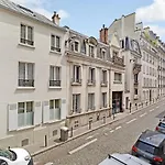 Pick A Flat\'S Apartment In Batignolles - Rue Truffaut