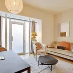 Serene Apartment - 1Br 4P - Canal St-Martin