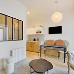 Serene Apartment - 1Br 4P - Canal St-Martin