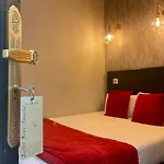 Hotel Eiffel Rive Gauche