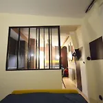 Appartement Design A La Bourse Du Commerce