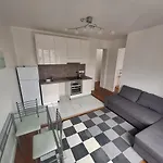 Cosy Appartment In Paris 15Th Arrondissement