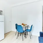 Eiffel Tower - Latin Quarter City Apartment