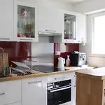 A Cosy Gem 2 Steps From The Sacre-Coeur