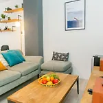 Arts & Metiers - Le Marais City Apartment