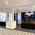 New Hotel Lafayette